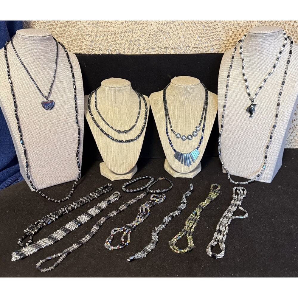 17 Pieces Hematite, Magnetic Hematite Necklaces Bracelets Beaded Pendants